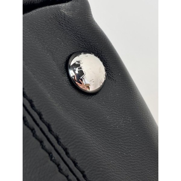 carryall — 17