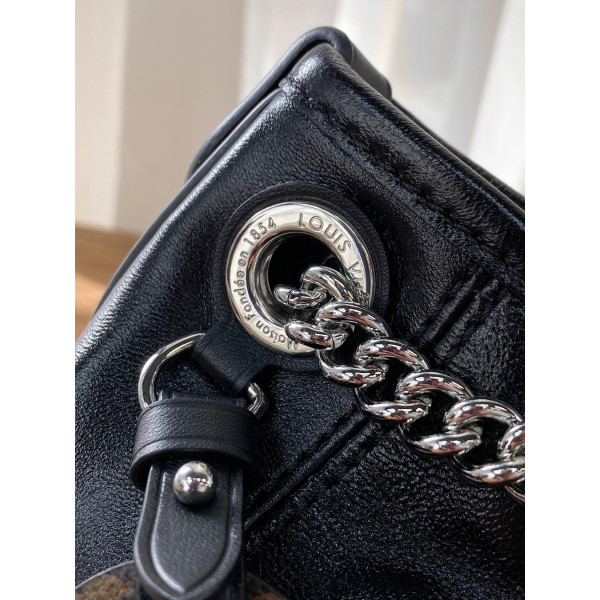 CARRYALL BB 手袋 — 12