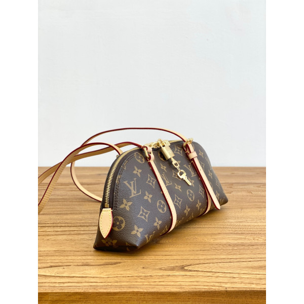 SQUIRE EAST WEST M28953 — 6