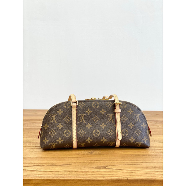 SQUIRE EAST WEST M28953 — 7