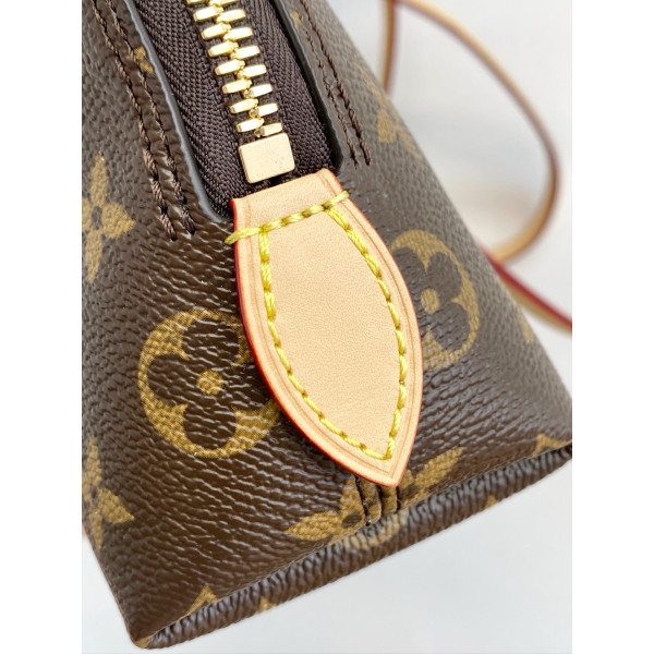 SQUIRE EAST WEST M28953 — 15